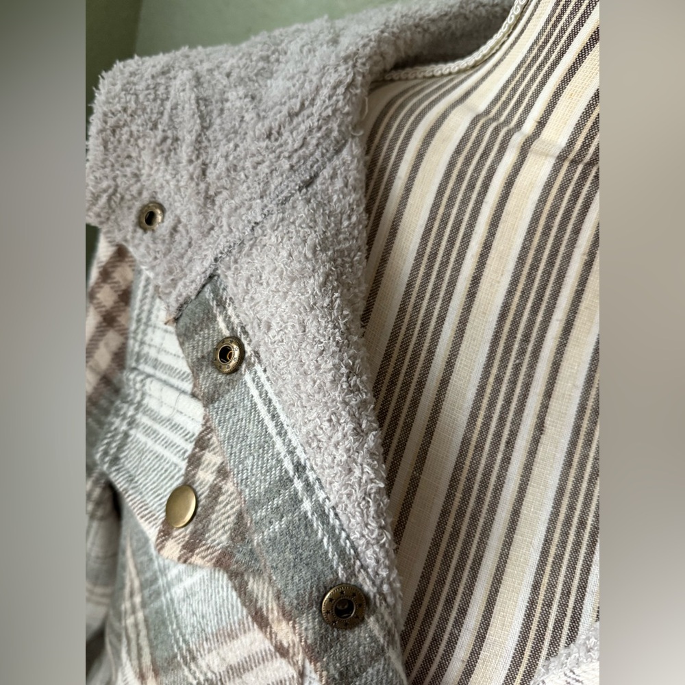 Flannel Jacket - Picture 5 of 7